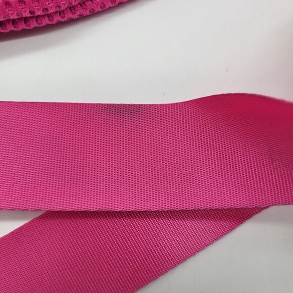 GAIAM Performance Air Mesh Commuter Fanny Pack Belt Bag Hot Pink Barbiecore - Picture 7 of 10